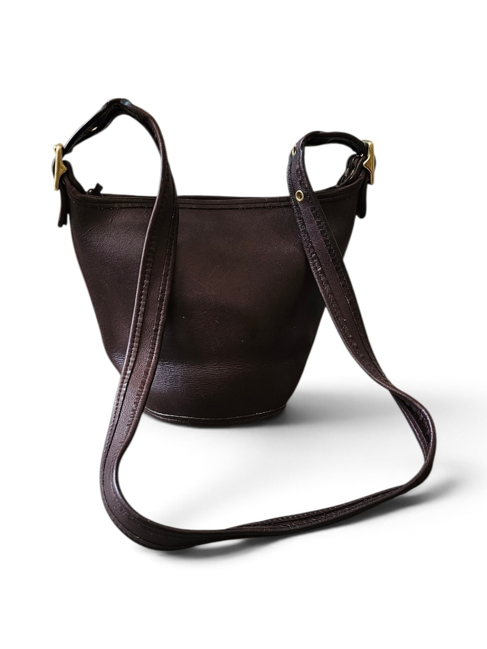 Vintage 9019 Coach Bucket Crossbody Bag